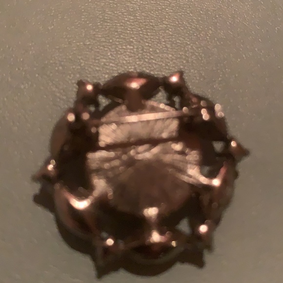 Vintage Liz Claiborne brooch with stones - Picture 2 of 3